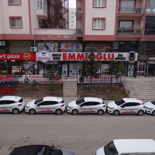 WhatsApp Image 2025-04-07 at 19.04.01